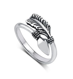 Arrow Ring with Unique Design