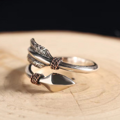 Arrow Ring with Unique Design